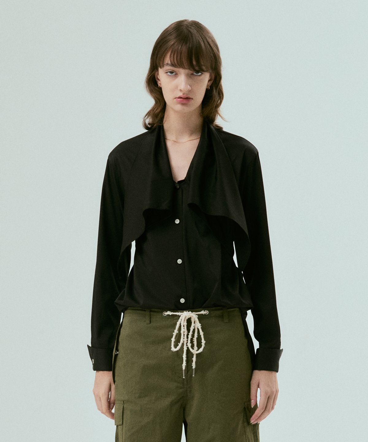 실른(SILN) Scarf blouse (BLACK)