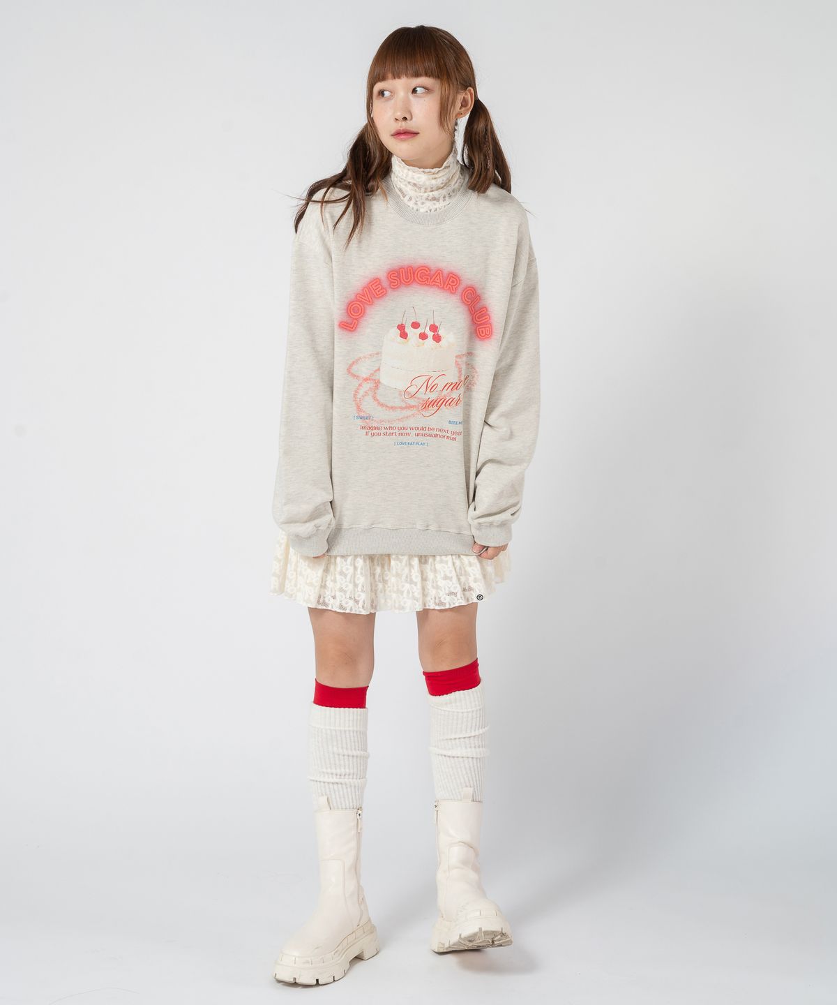 언유주얼 노말(UNUSUALNORMAL) SUGAR CAKE SWEAT SHIRT _ OATMEAL