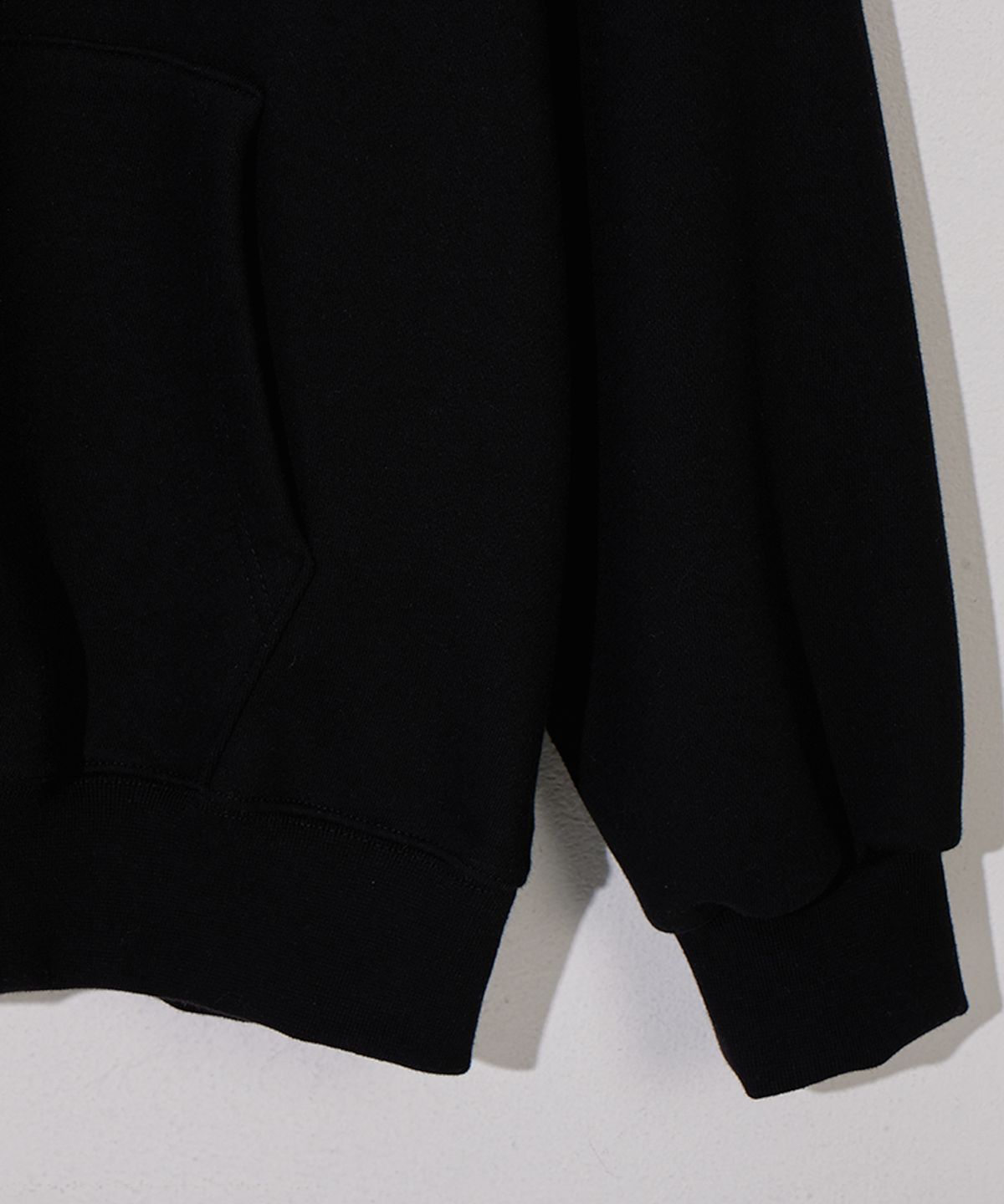 디스펑트(DYSFUNCT) Universe Candy Hoodie (BLACK)