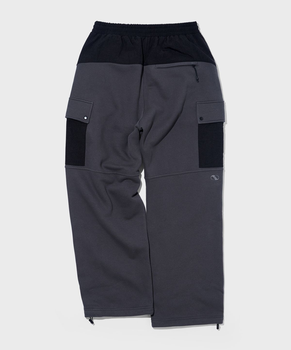 더블유엠씨(WMC) 패널 스웨트 카고팬츠_CHARCOAL GREY