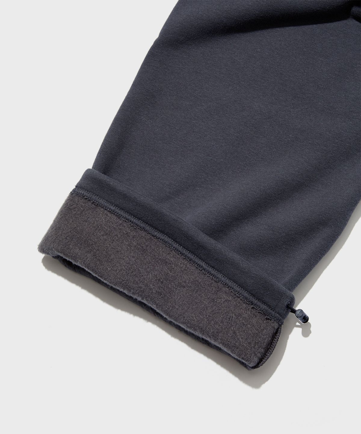 더블유엠씨(WMC) 패널 스웨트 카고팬츠_CHARCOAL GREY