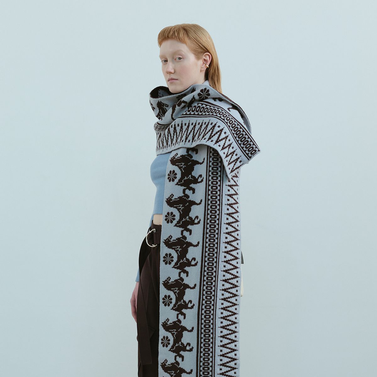 문스워드(MOONSWARD) BLUE & BROWN CLASSIC PATTERN MUFFLER