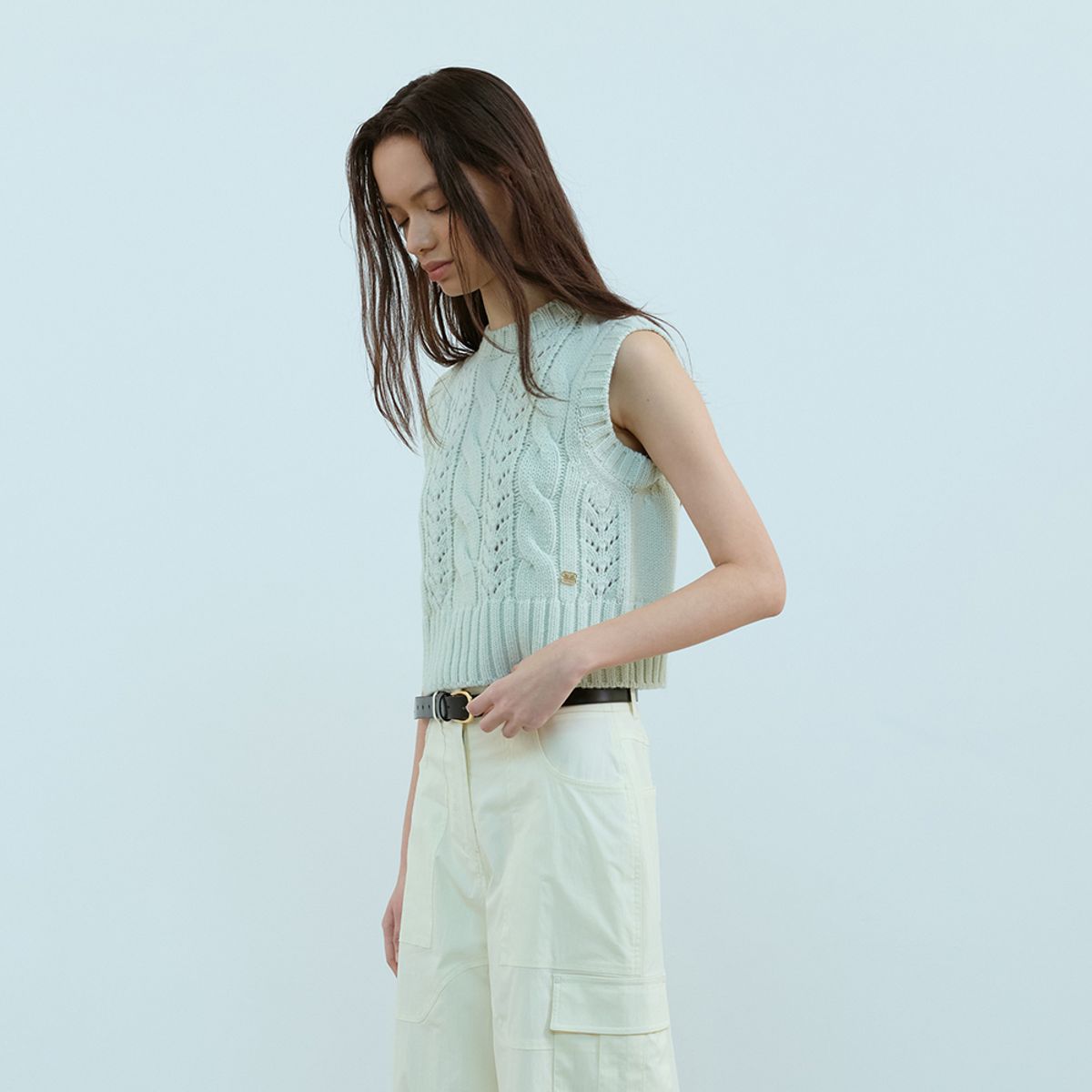 문스워드(MOONSWARD) MINT CABLE KNIT VEST