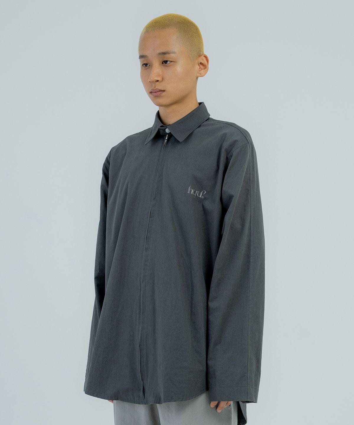혀프 바이 혀프(HYUP BY HYUF) Debugging Shirt_ Charcoal