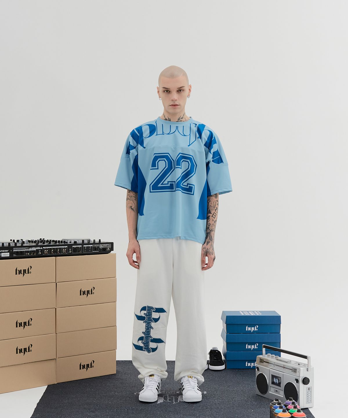 혀프 바이 혀프(HYUP BY HYUF) Side pocket jogger_White