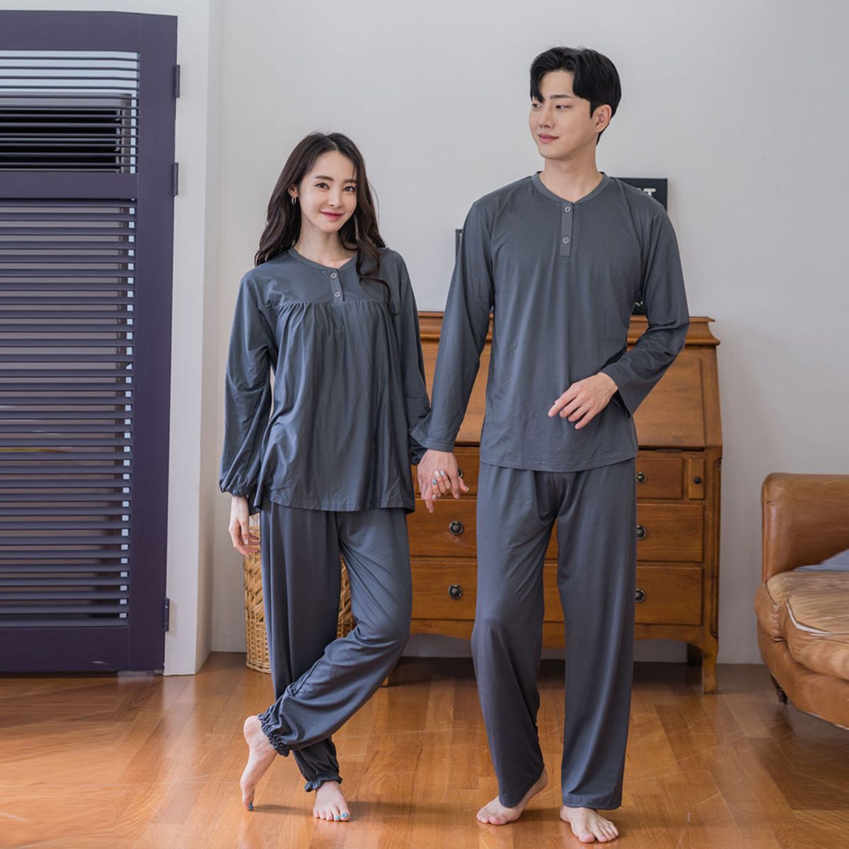 에이원(AONE) [SET] 커플 피치기모 라운드 상하 잠옷