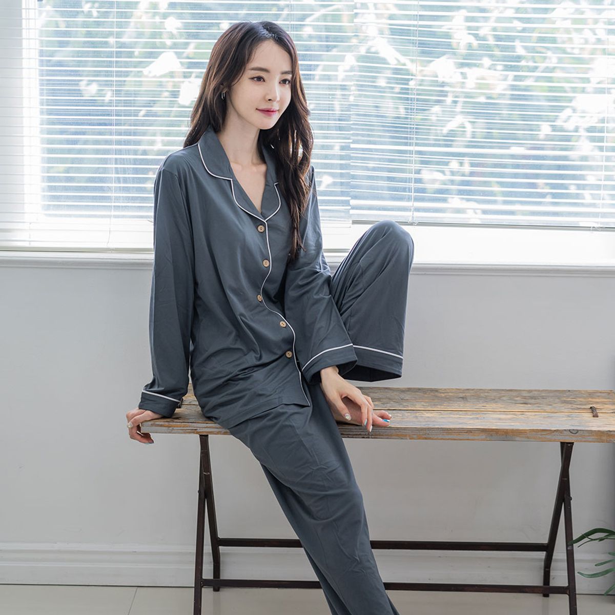 에이원(AONE) [SET] 커플 기모 단색 카라 상하 잠옷
