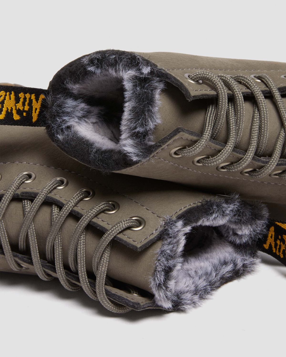 닥터마틴(DR.MARTENS) 1460 세레나 - GRY / 30953059