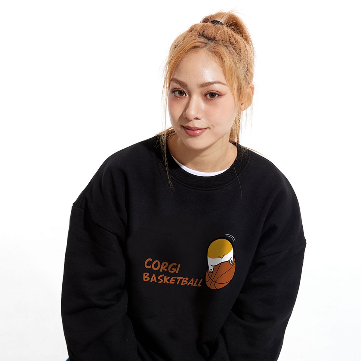 스터프(STUFF) 코기 릴리 OTB 맨투맨