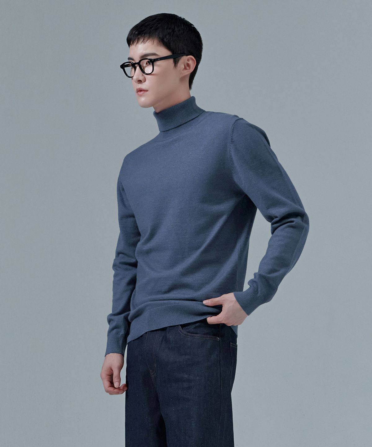 체이스컬트(CHASECULT) 남성 에센셜 터틀넥 스웨터-CFZK5202D0N