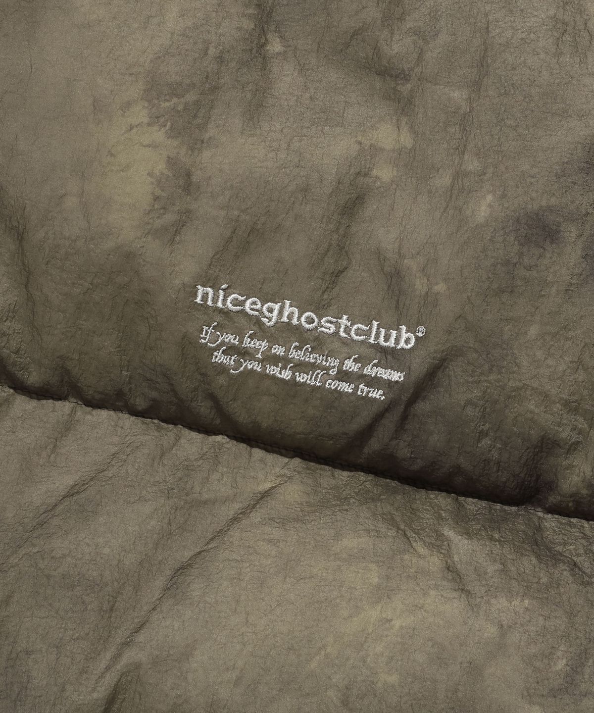 나이스고스트클럽(NICEGHOSTCLUB) DYED NYLON DOWN PUFFER_BROWN(NG2DWUB900A)
