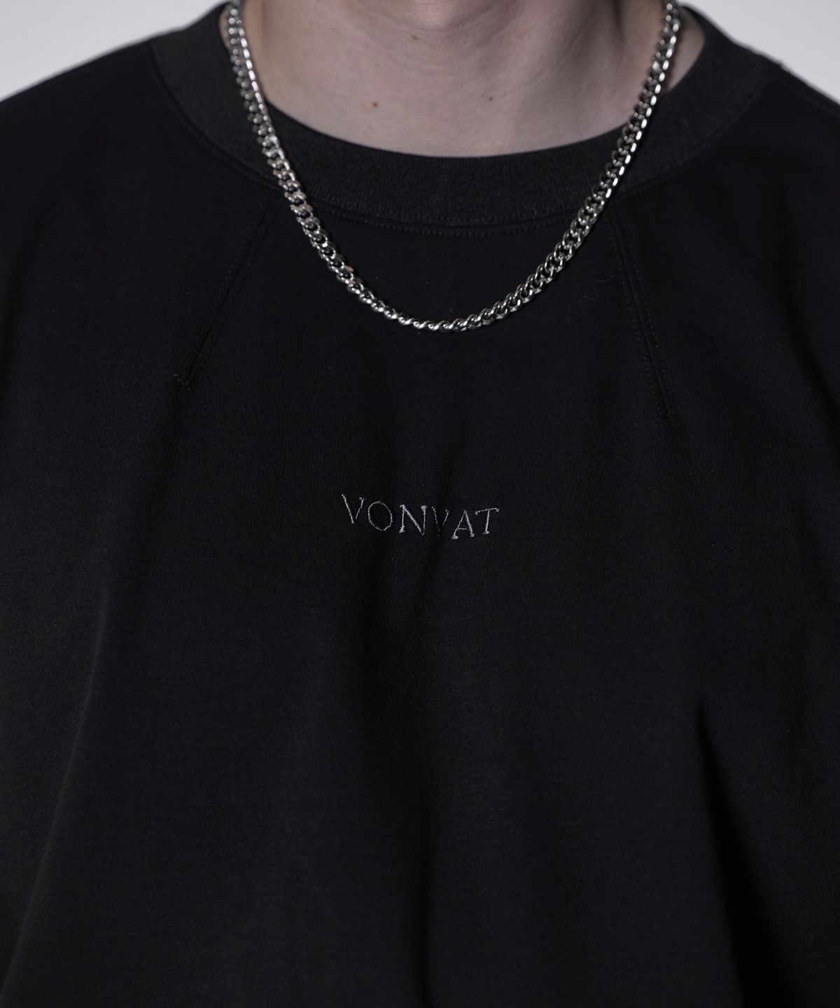 본바트(VONVAT) Biker Incision Long Sleeve (Black)