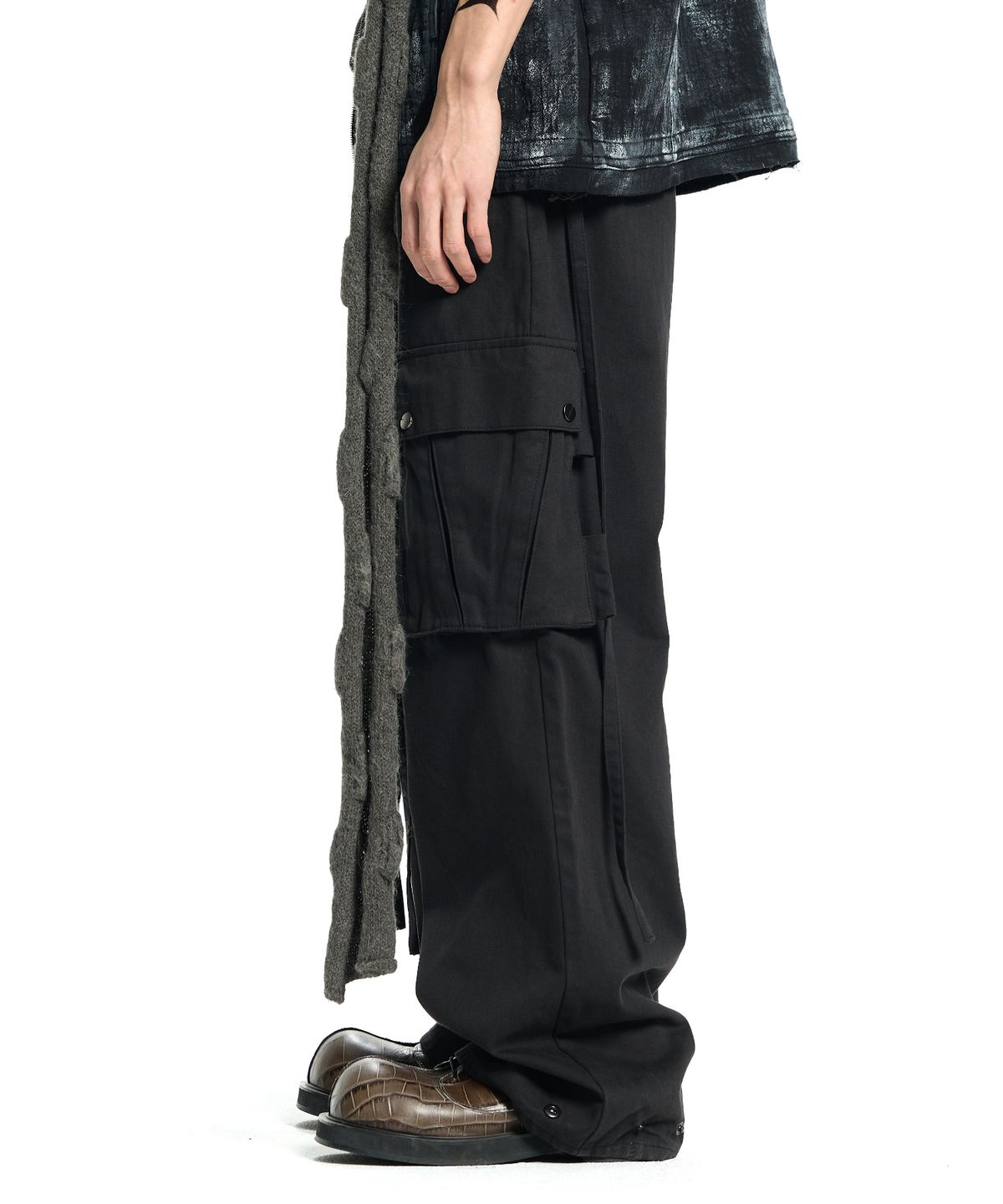 본바트(VONVAT) Long Tail Cargo pants