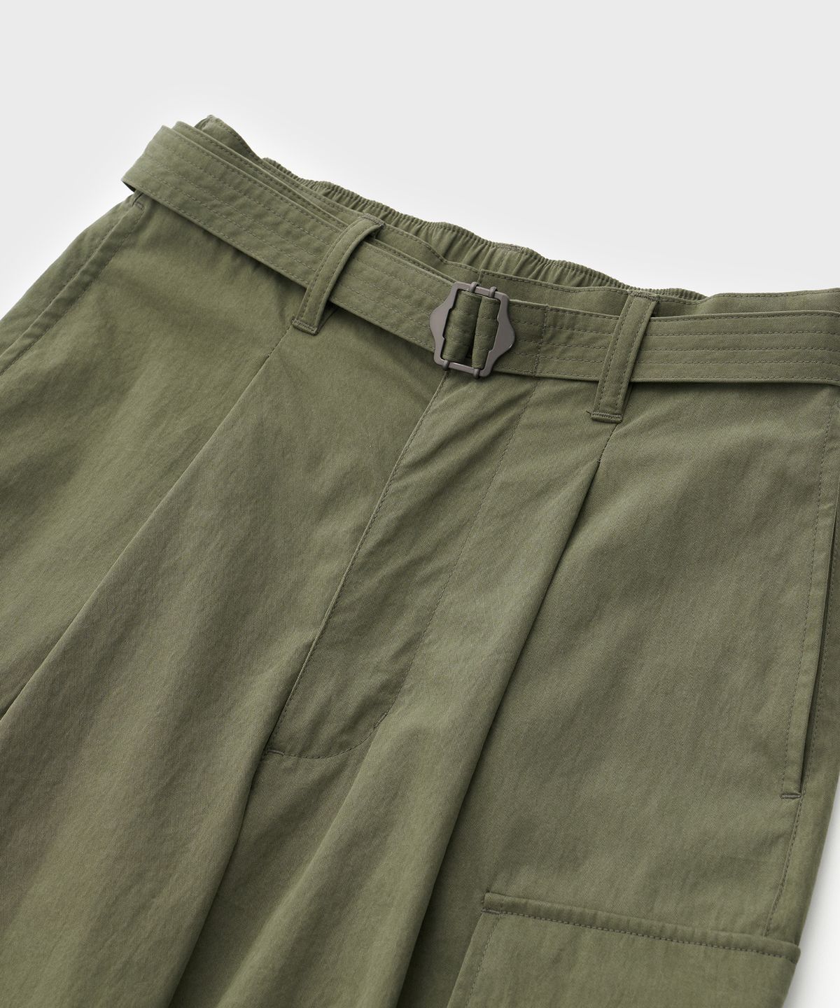 어나더 오피스(ANOTHER OFFICE) Parachute Belted Pants (Army Green)