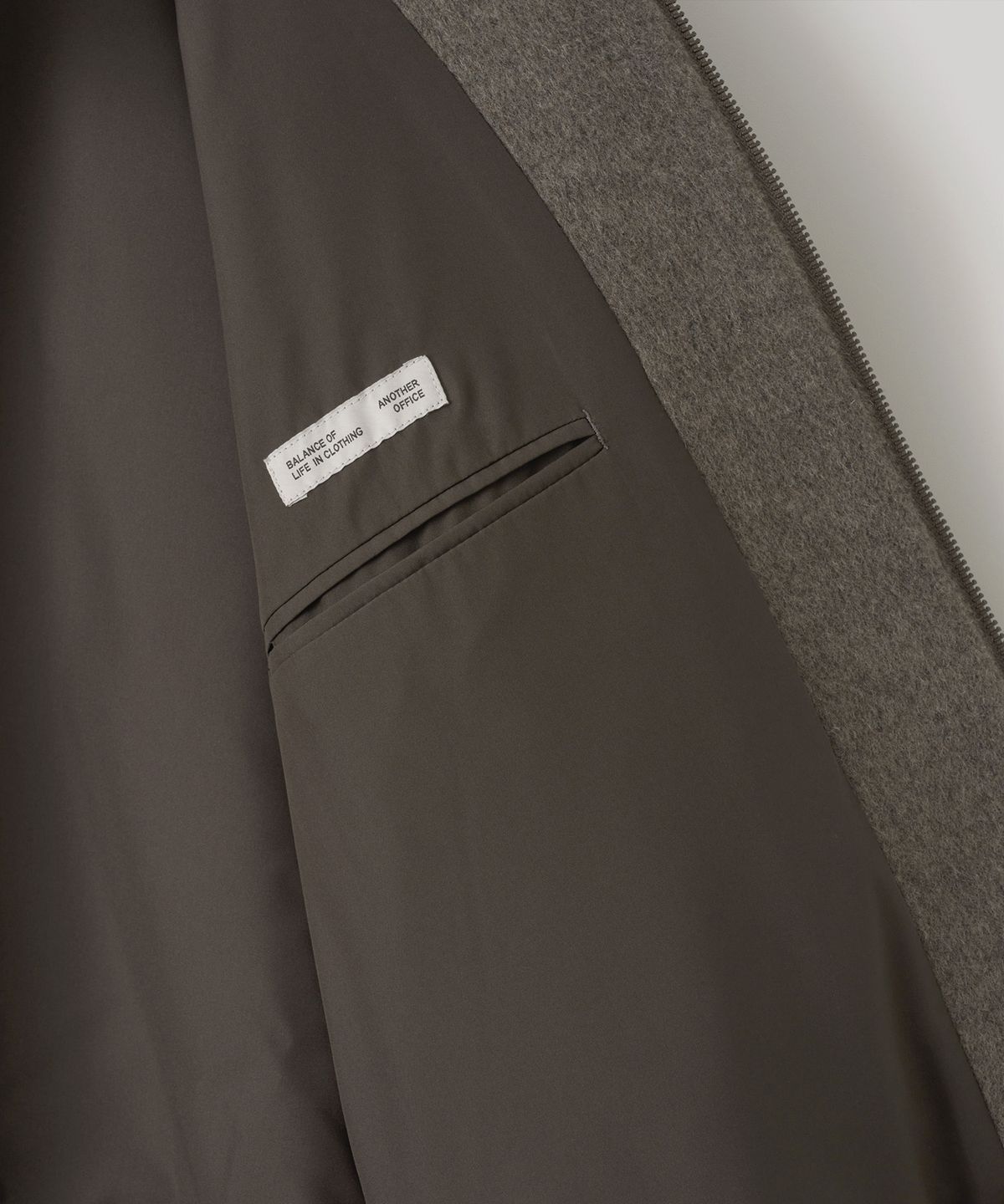 어나더 오피스(ANOTHER OFFICE) Huge Harrington Jacket (Mink Brown)