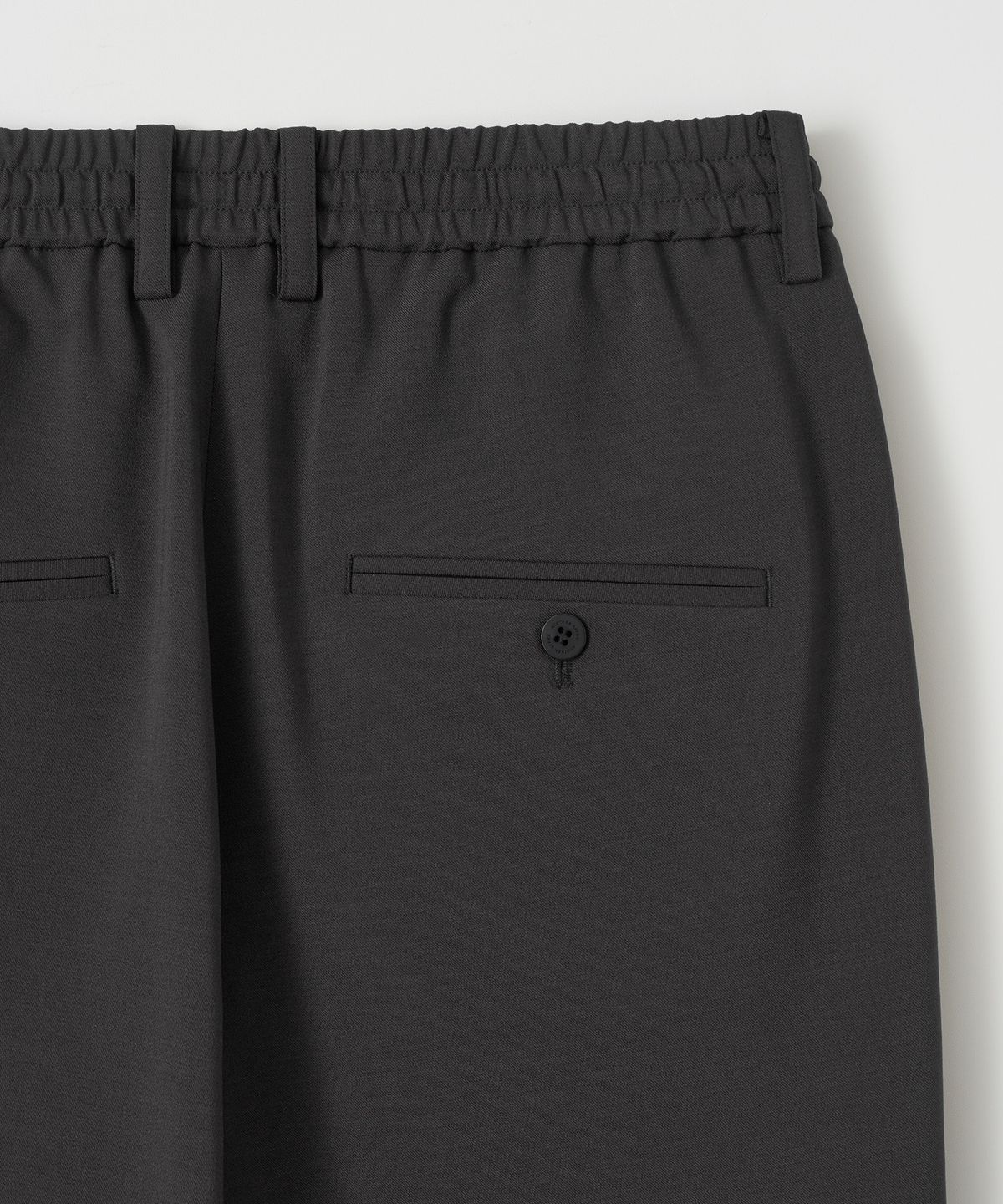 어나더 오피스(ANOTHER OFFICE) [SS] Habana Banded Slacks (Charcoal)