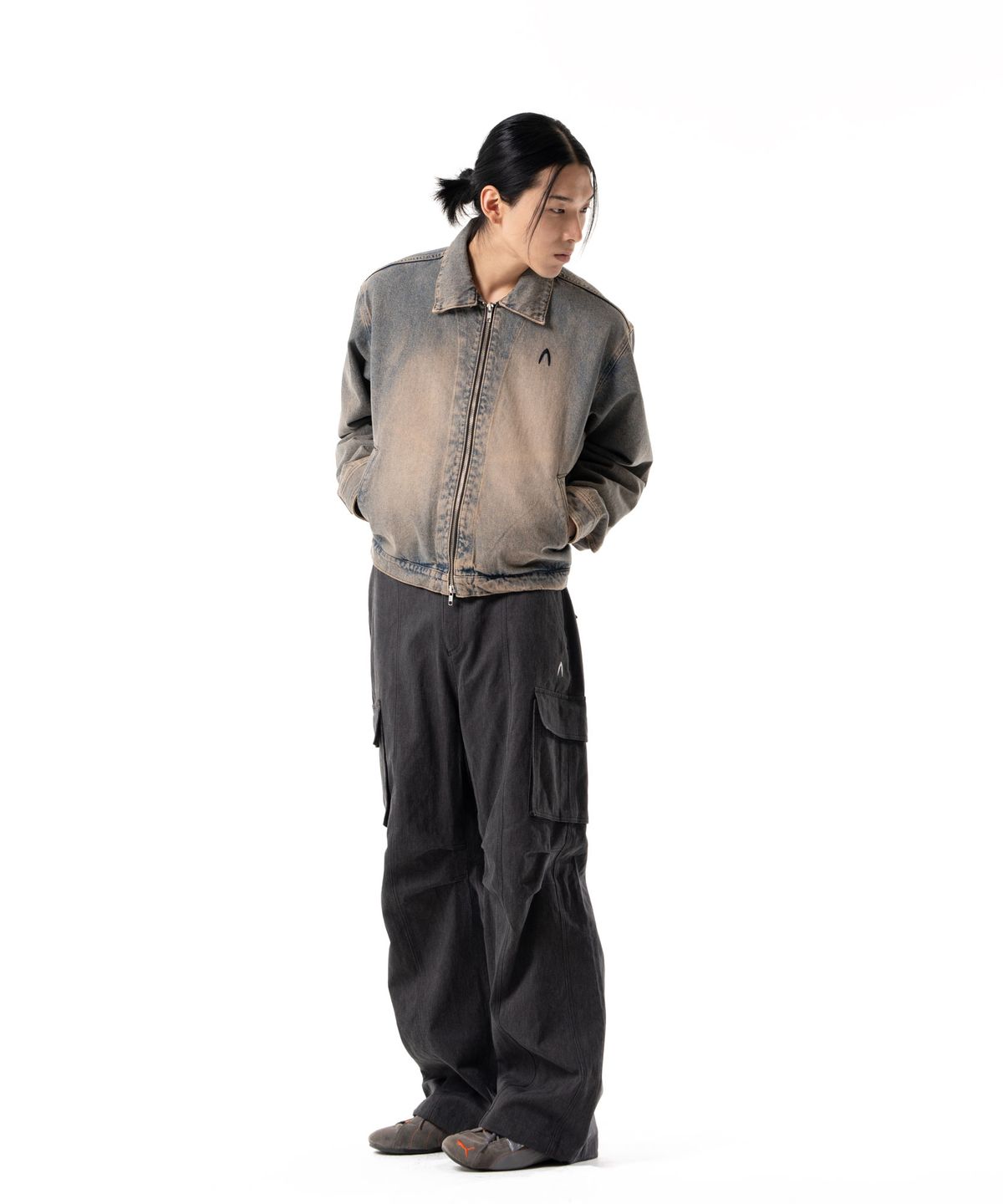 아캄(AAKAM) Pigment Cargo Pocket Pants (Dark Gray)