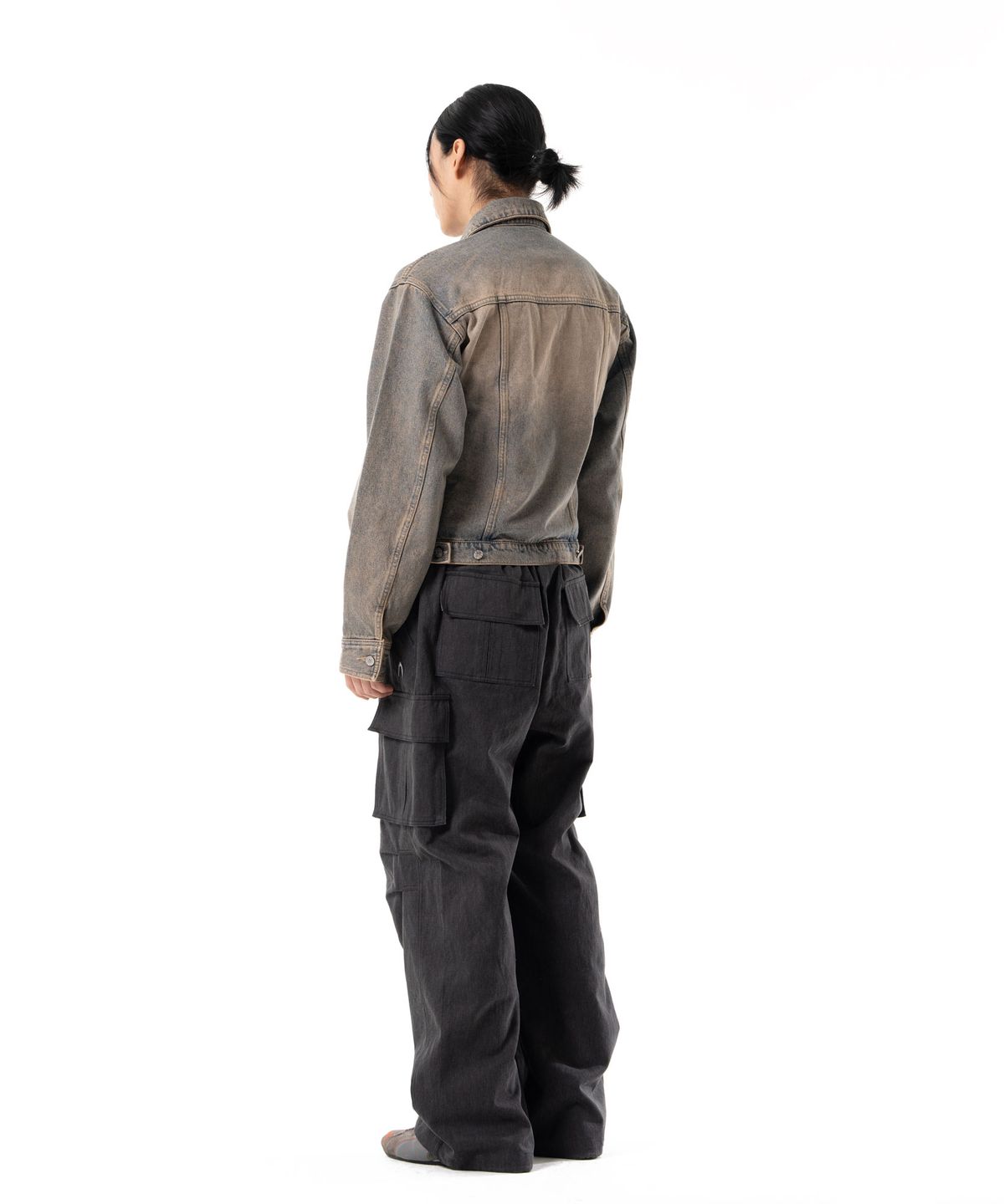 아캄(AAKAM) Pigment Cargo Pocket Pants (Dark Gray)