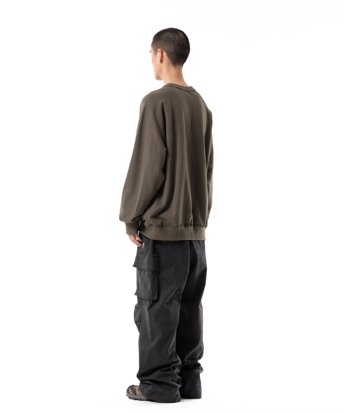 아캄(AAKAM) Pigment Cargo Pocket Pants (Dark Gray)