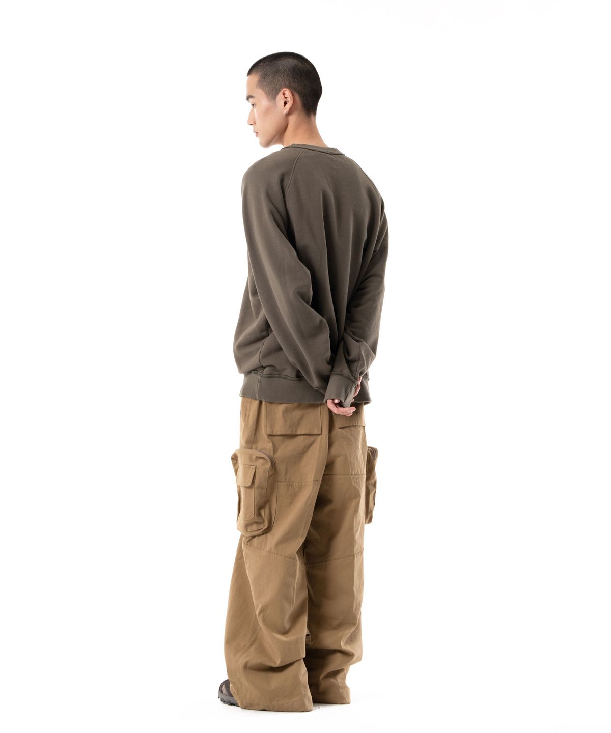 아캄(AAKAM) Zip Cargo Pocket Pants (Desert Sand)