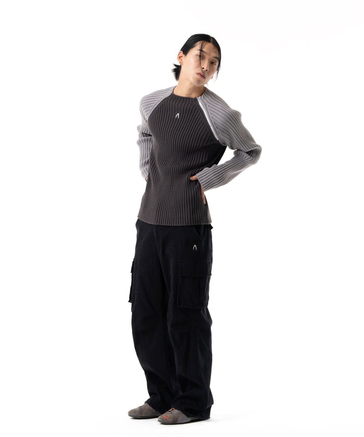 아캄(AAKAM) Washed Semi Wide Cargo Pants (Black)