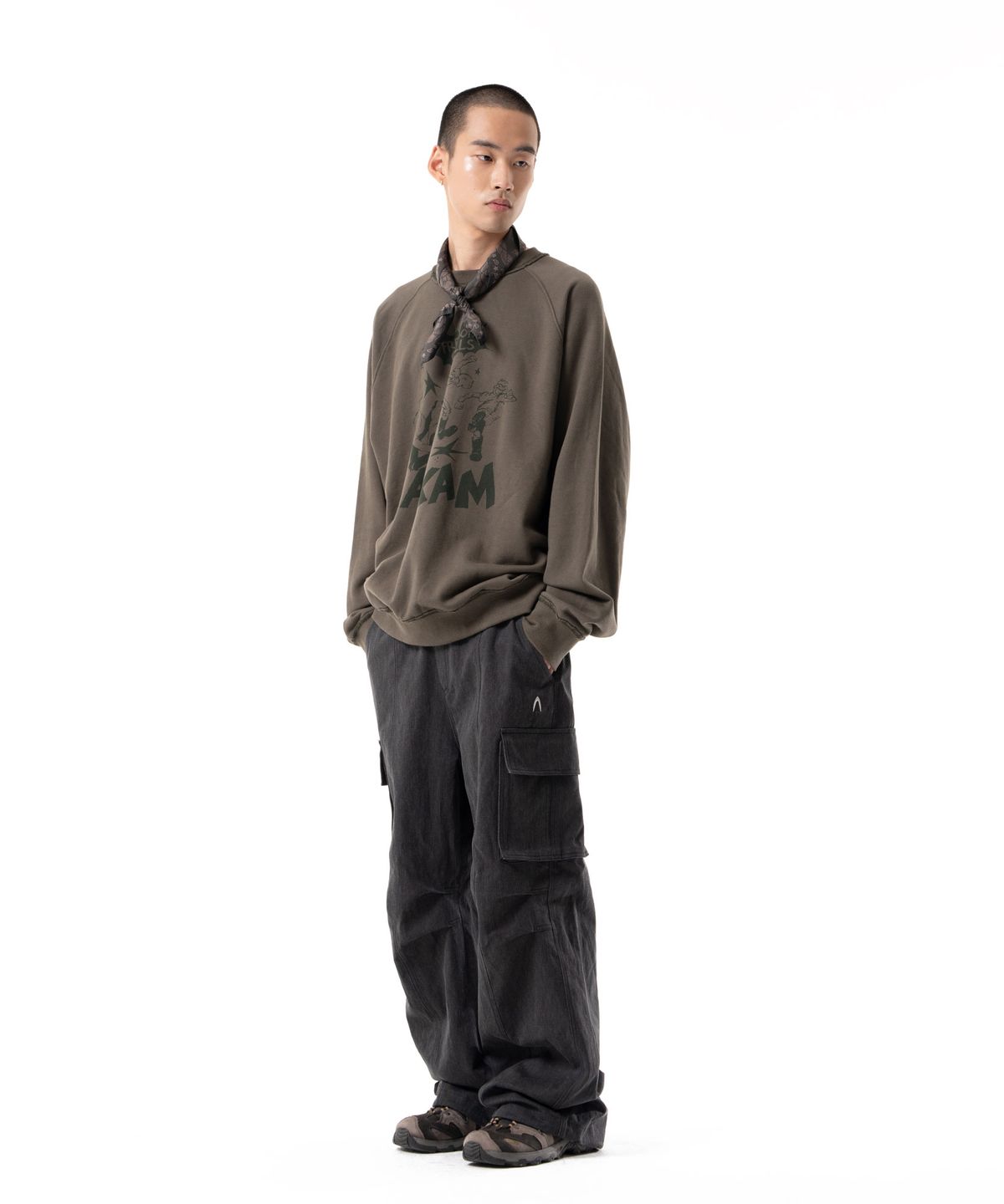 아캄(AAKAM) Freedom Printed Raglan Sweatshirt (Khaki)