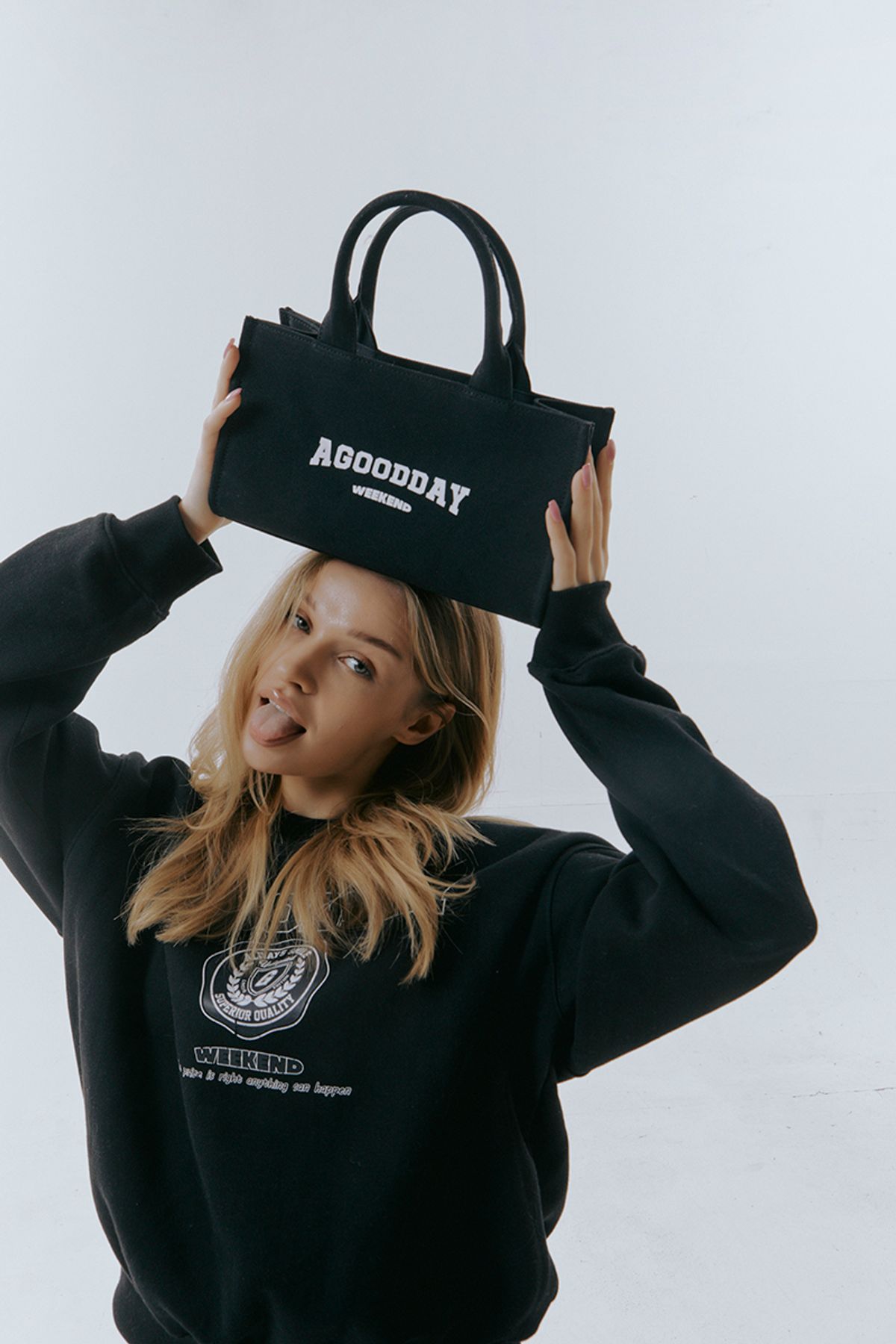 어굿데이(AGOODDAY) weekend canvas totebag (small)