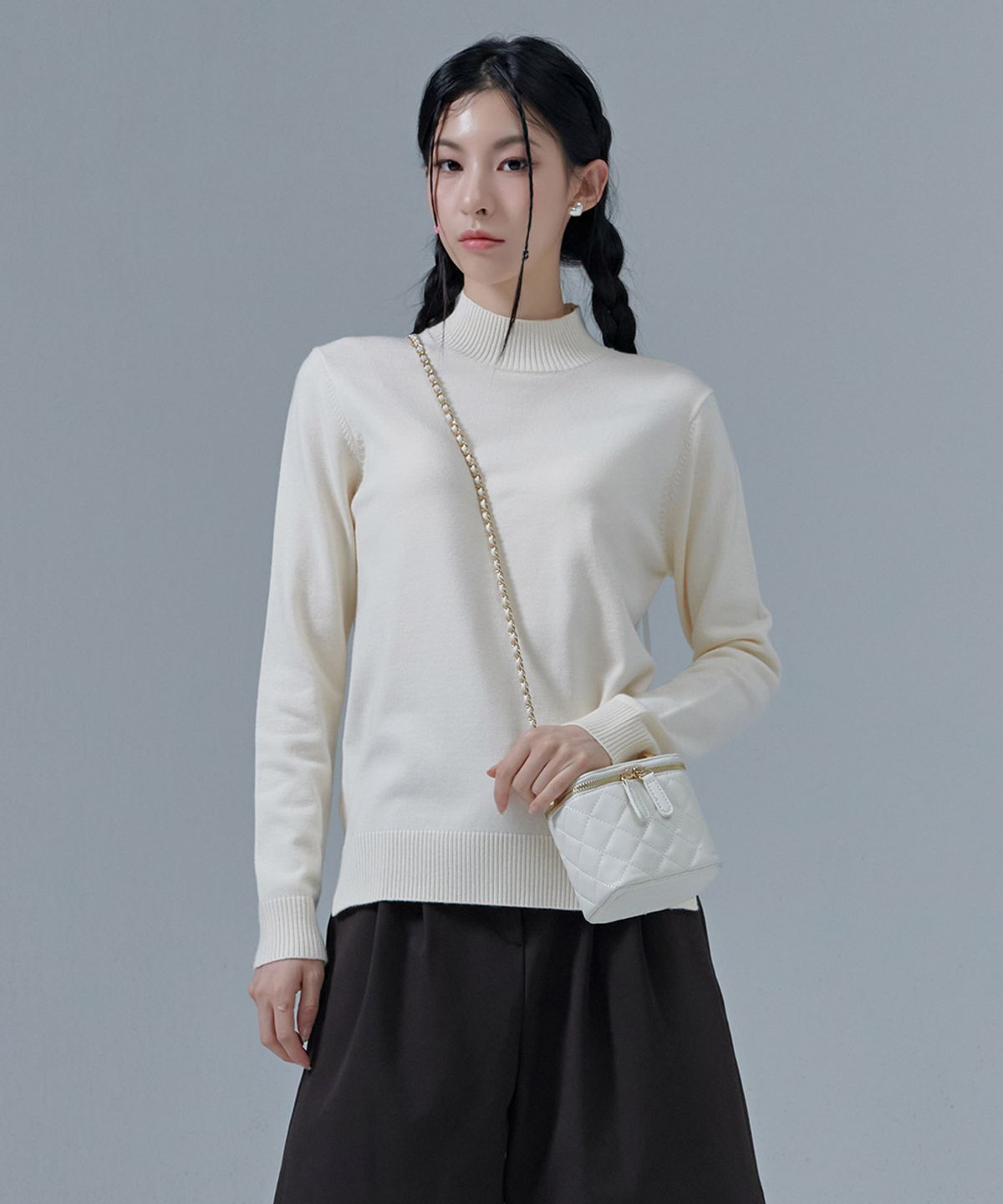 체이스컬트(CHASECULT) 여성 반터틀 스웨터-CGZG5251E0A