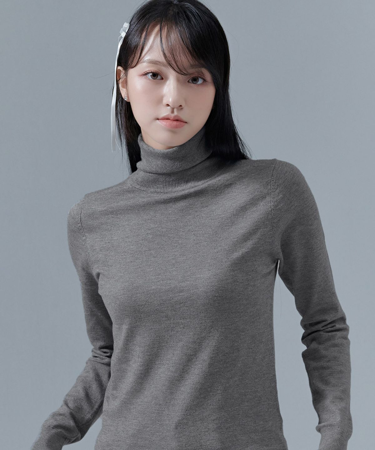 체이스컬트(CHASECULT) 여성 베이직 터틀 스웨터-CGZG5252E0B