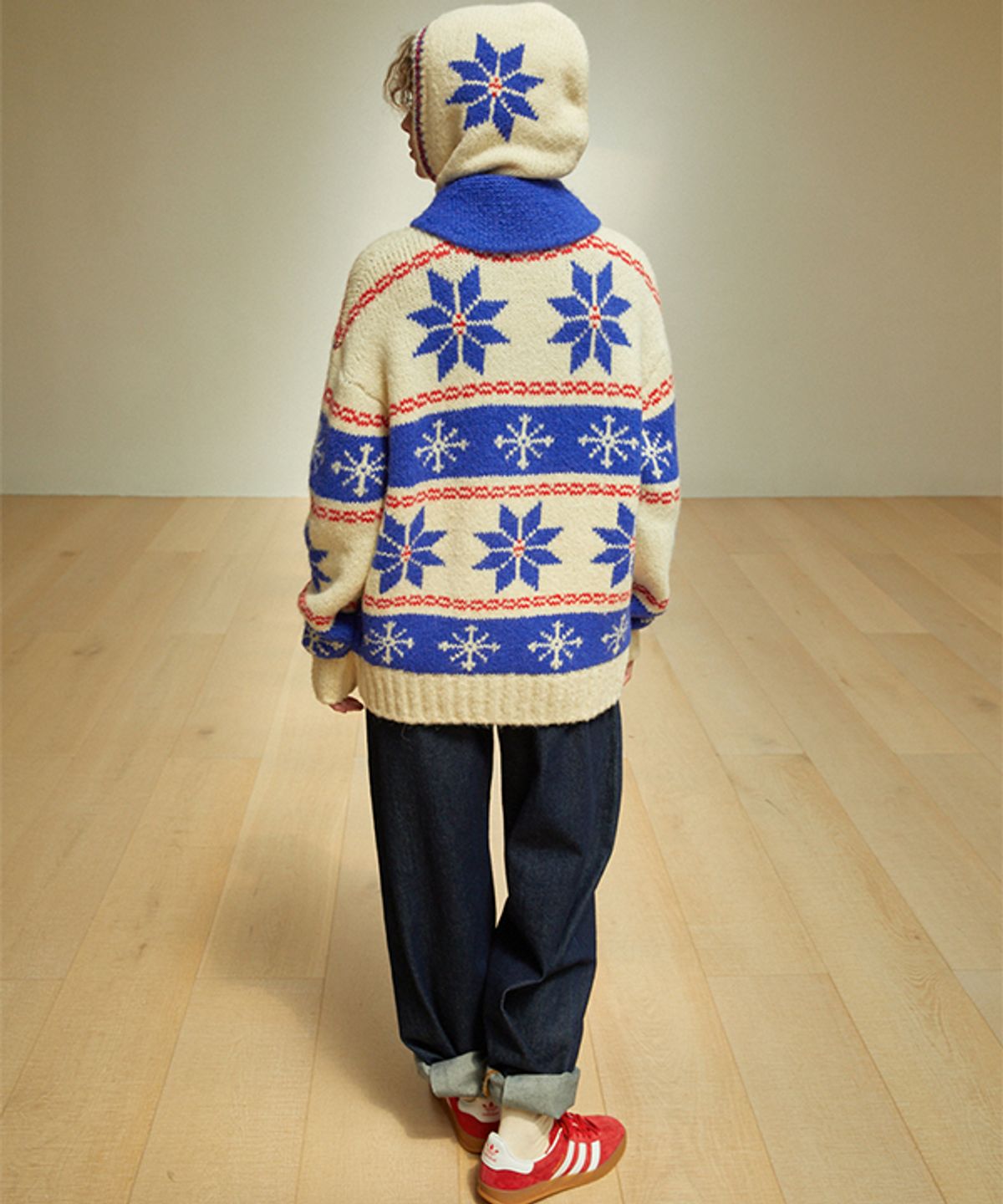 그린버터(GREENBUTTER) Snowflake Alpaca Cowichan Cardigan (Cream)