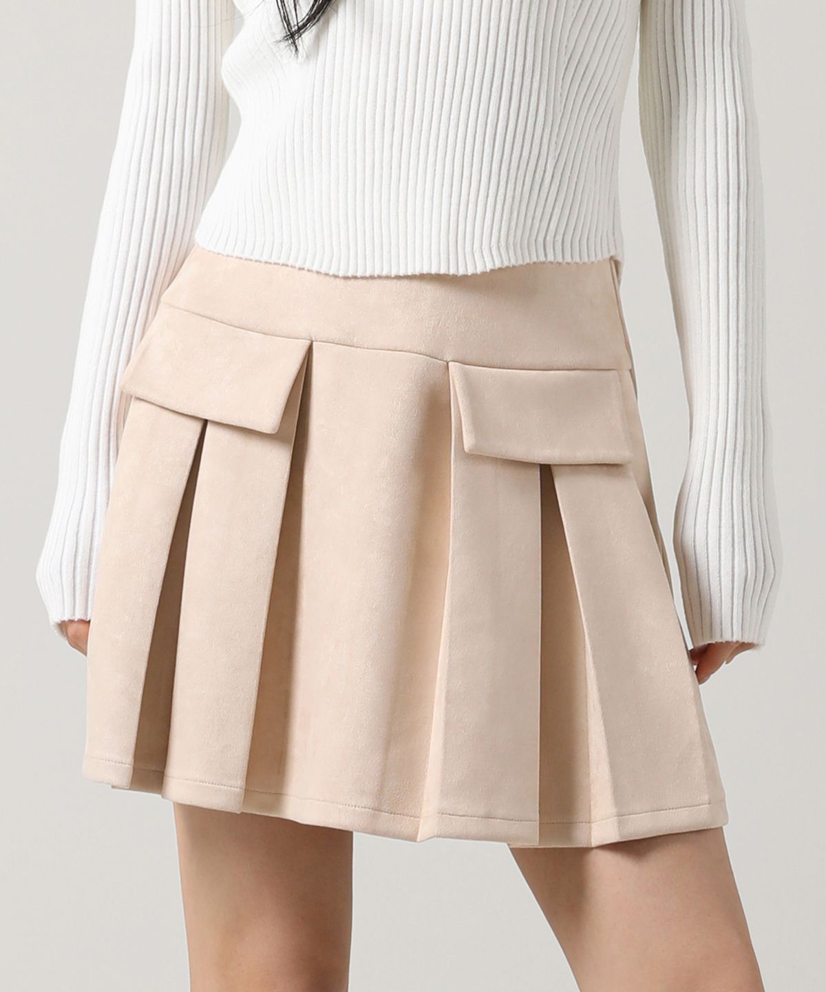 어반드레스(AVANDRESS) POCKET MINI SUEDE PLEATS SKIRT KHAKI