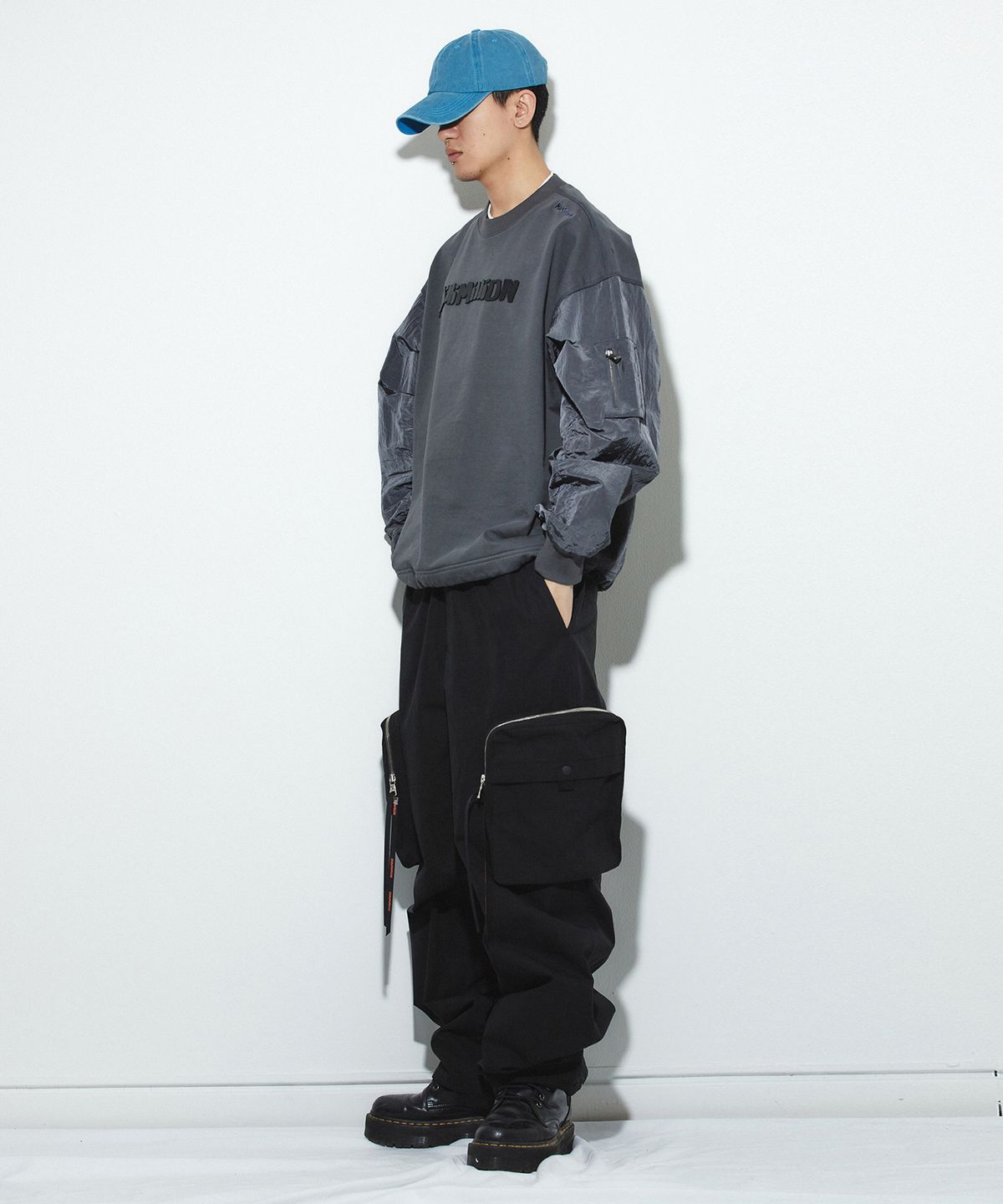 밀리밀리언(MILLIMILLION) BASALT BIG POCKET CARGO PANTS B04-BLACK