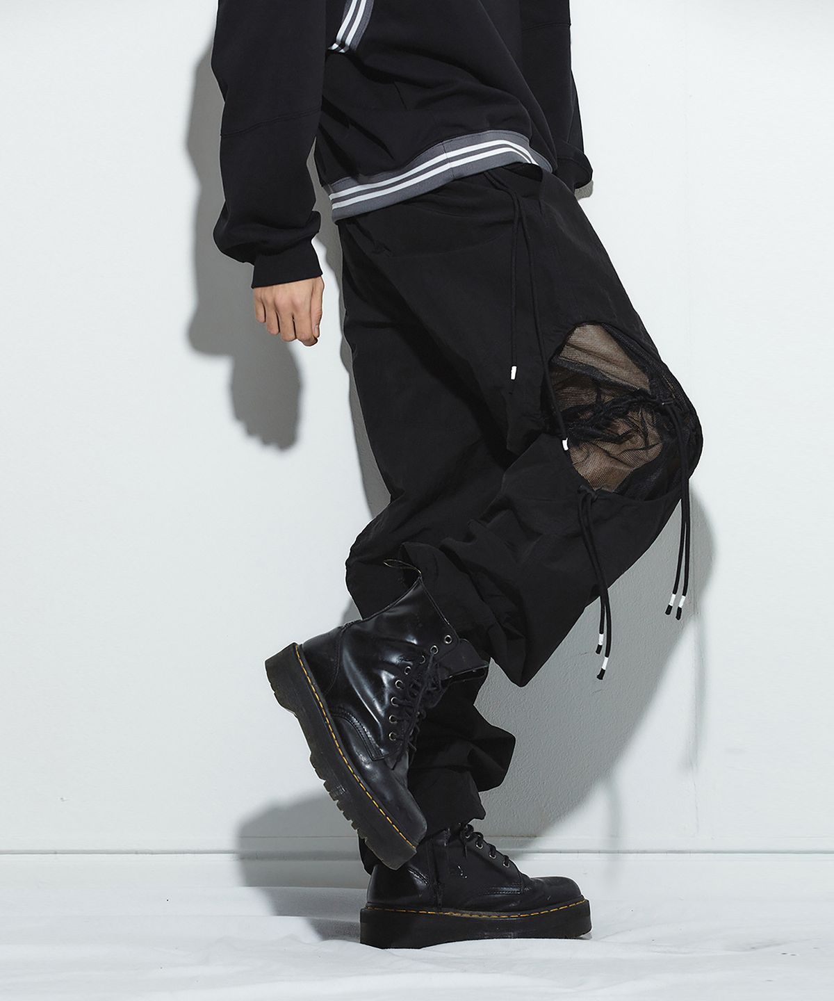 밀리밀리언(MILLIMILLION) BASALT MESH PANTS B06-BLACK