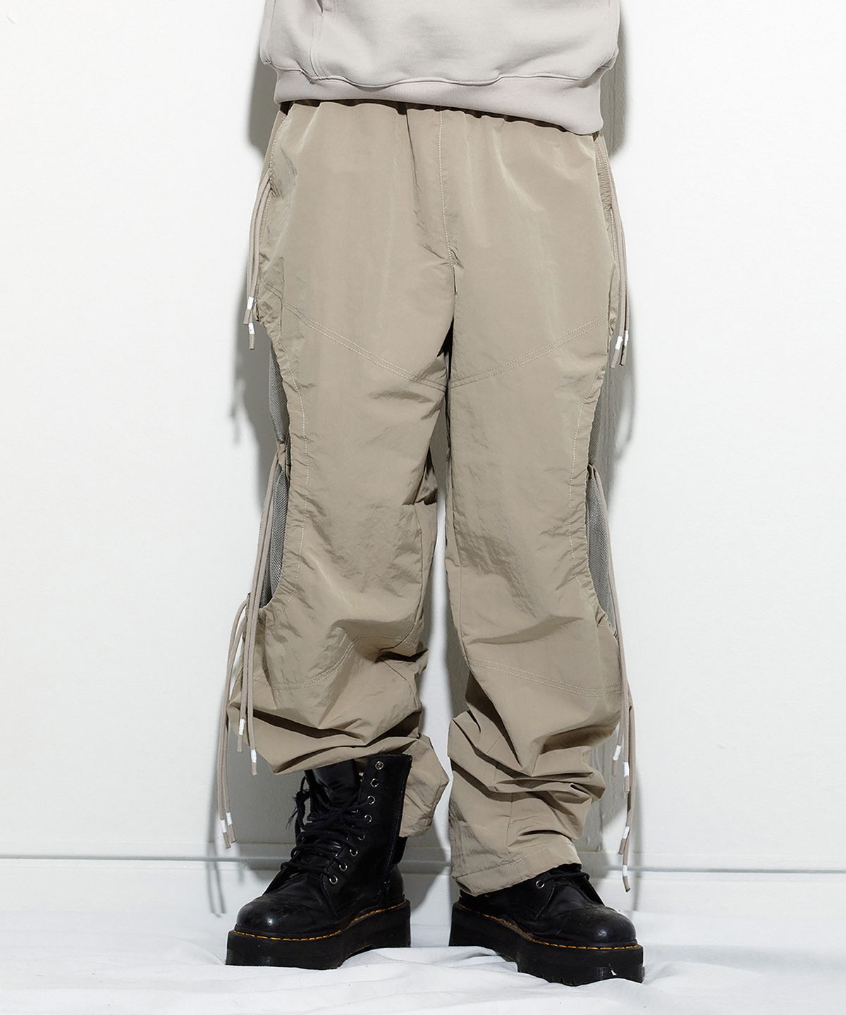 밀리밀리언(MILLIMILLION) BASALT MESH PANTS B06-BEIGE