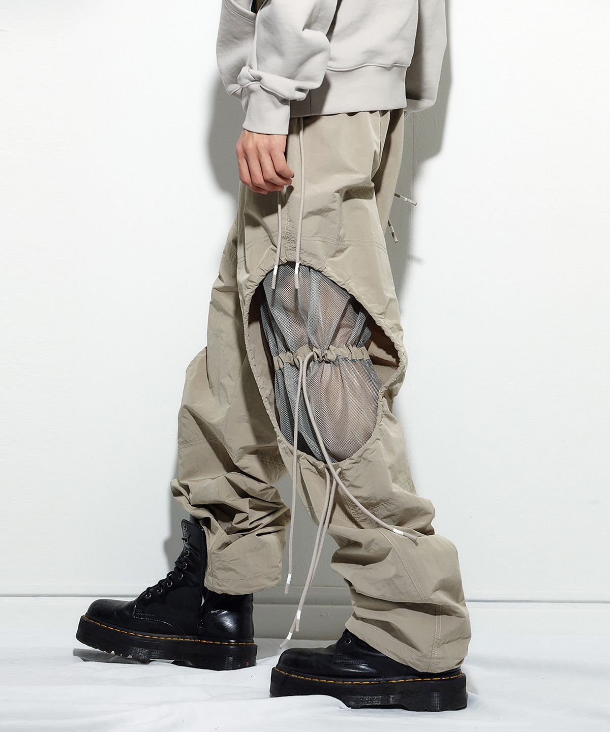 밀리밀리언(MILLIMILLION) BASALT MESH PANTS B06-BEIGE