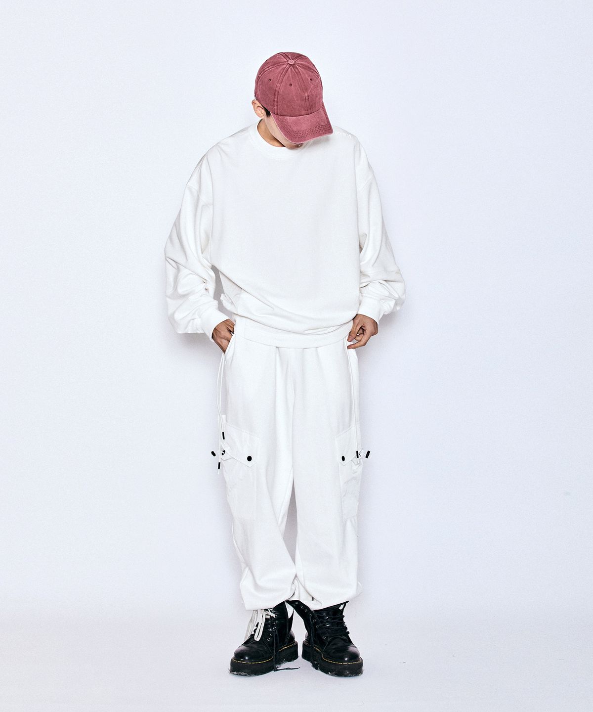 밀리밀리언(MILLIMILLION) BASALT HYBRID JERSEY PANTS B07-WHITE