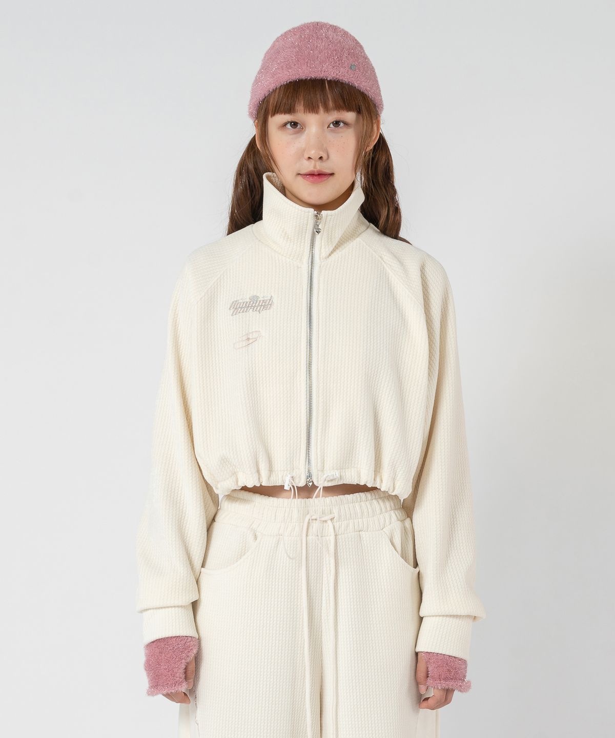 언유주얼 노말(UNUSUALNORMAL) MARTIN VELVET ZIP-UP JACKET_IVORY