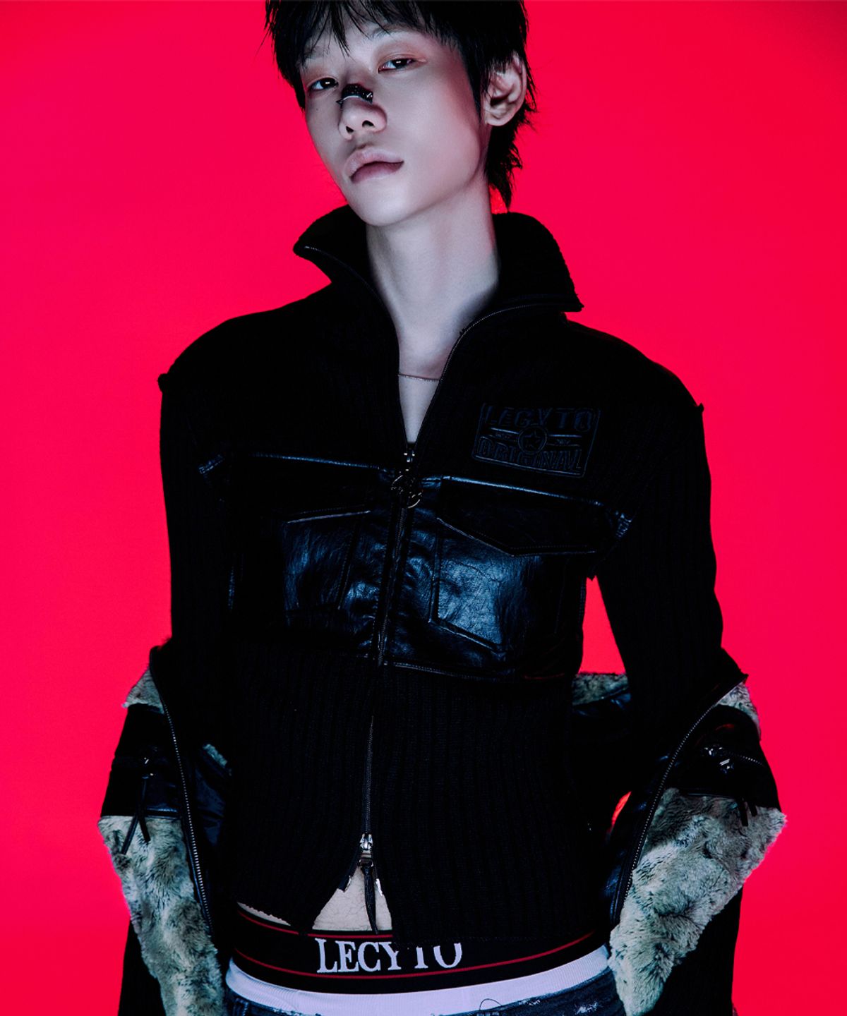 레씨토(LECYTO) Fabric Mix Neck Zip Up_[Black]