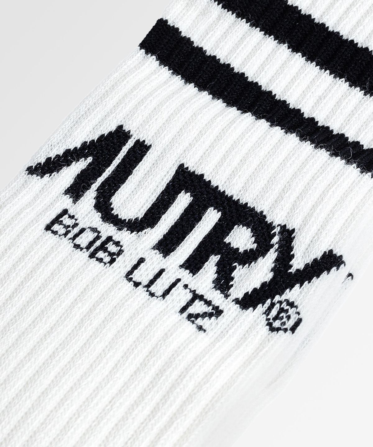 오트리(AUTRY) 밥 루츠 양말 White/Black - 사이즈 & 후기 | 무신사