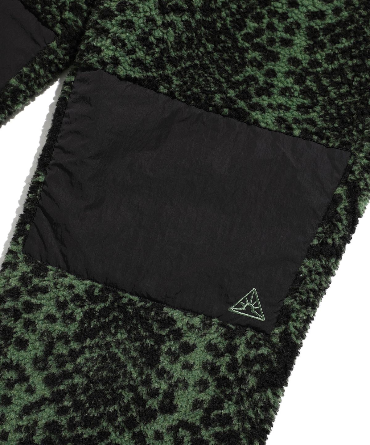 이스트쿤스트(ISTKUNST) PHYTON FLEECE PANTS_GREEN(IK2DFMPA10A)