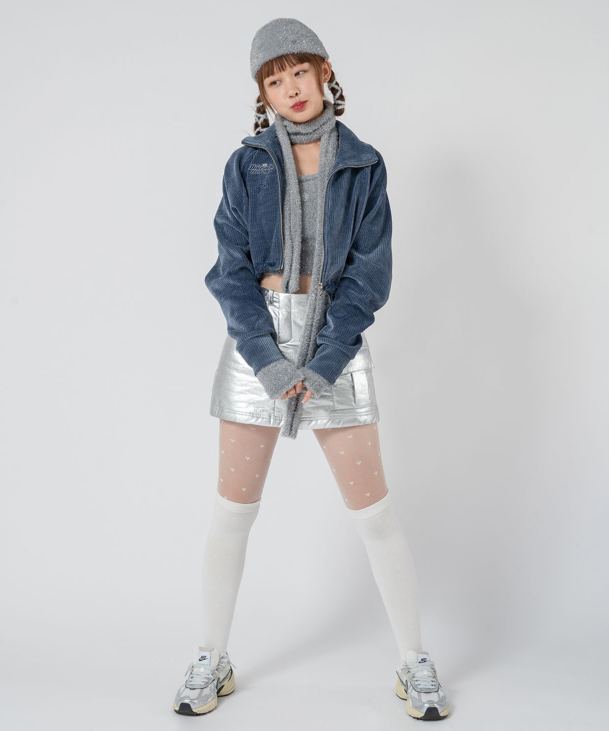 언유주얼 노말(UNUSUALNORMAL) IVE PADDING MINI CARGO SKIRT _ SILVER