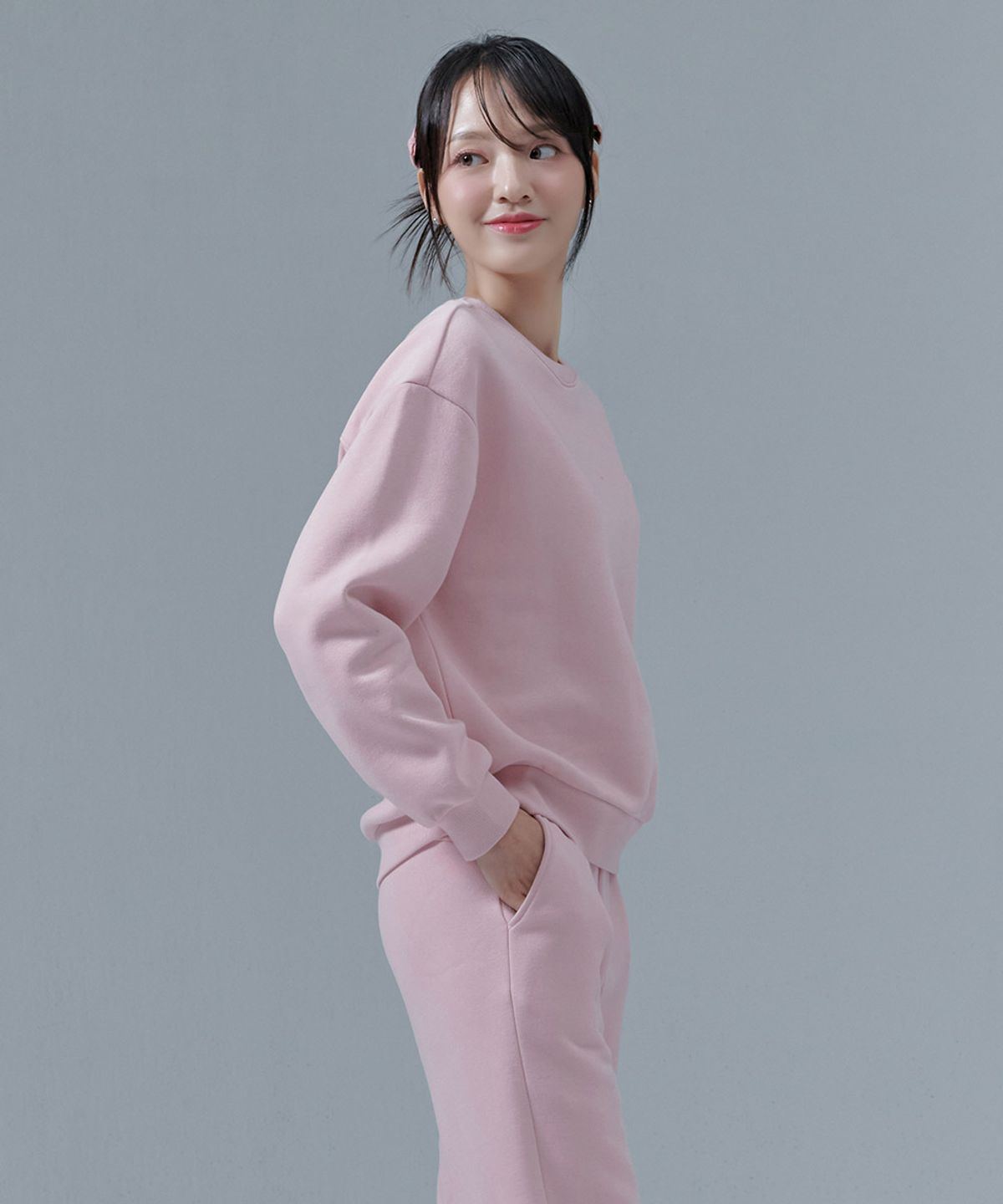 체이스컬트(CHASECULT) 여성 기모 부클 포인트 맨투맨 티셔츠-CFRG5172D0P