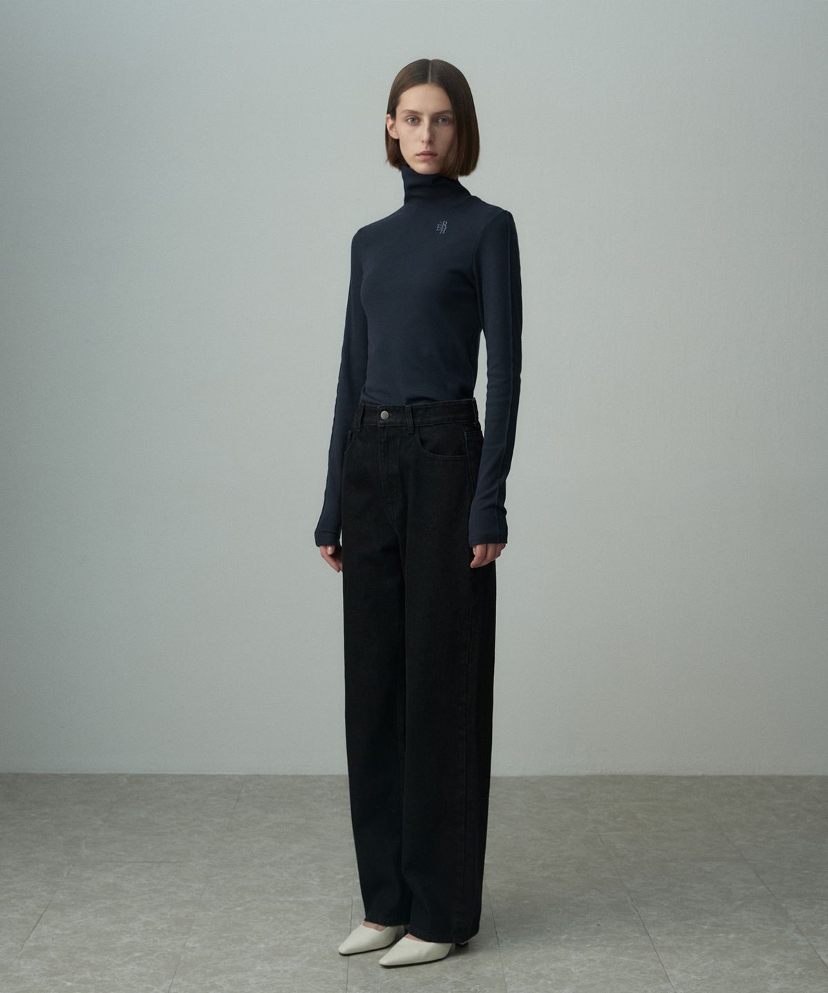 리이(RE RHEE) STRAIGHT DENIM PANTS RAW BLACK
