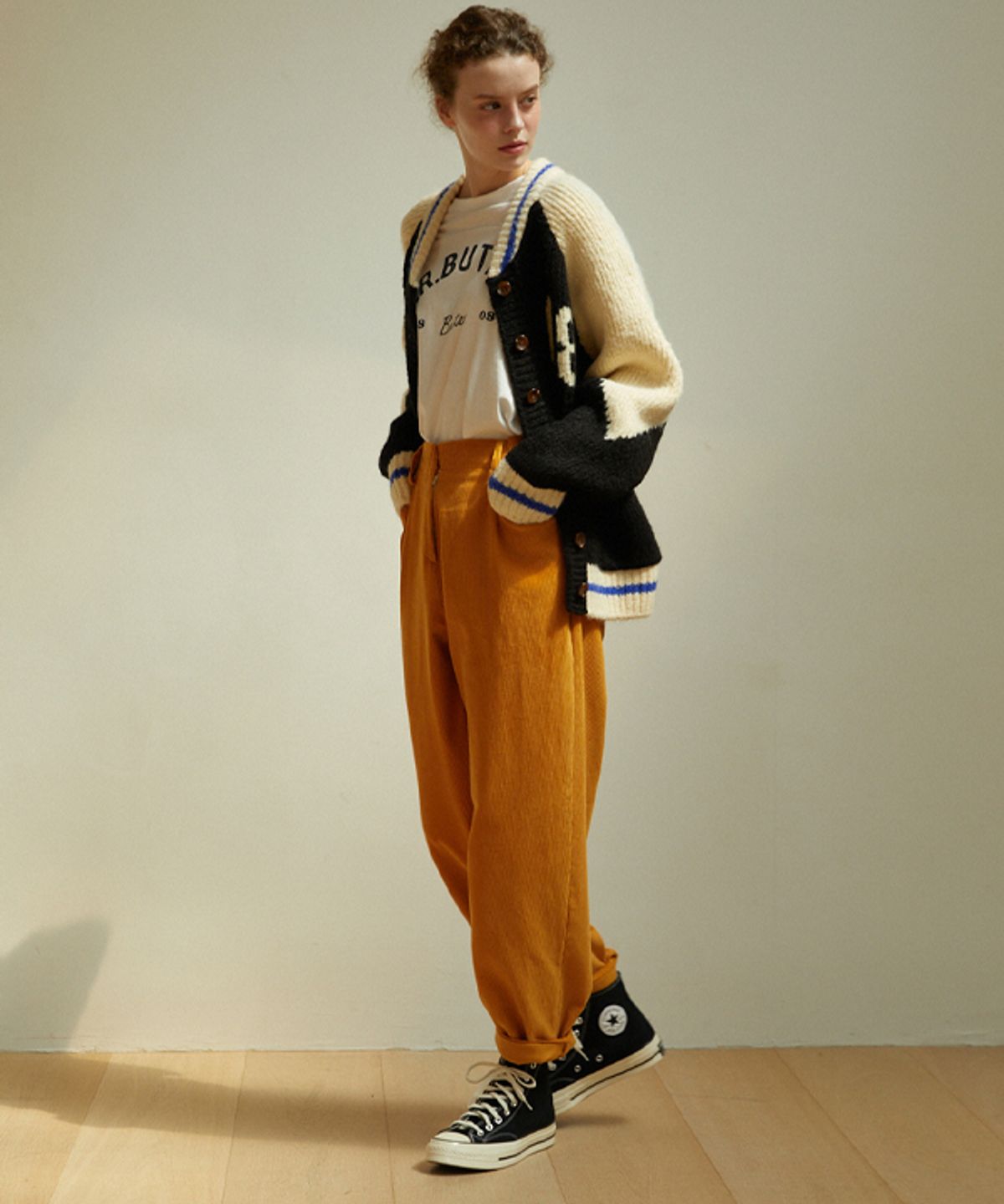 그린버터(GREENBUTTER) 08 Varsity Alpaca Knit Cardigan (Black)