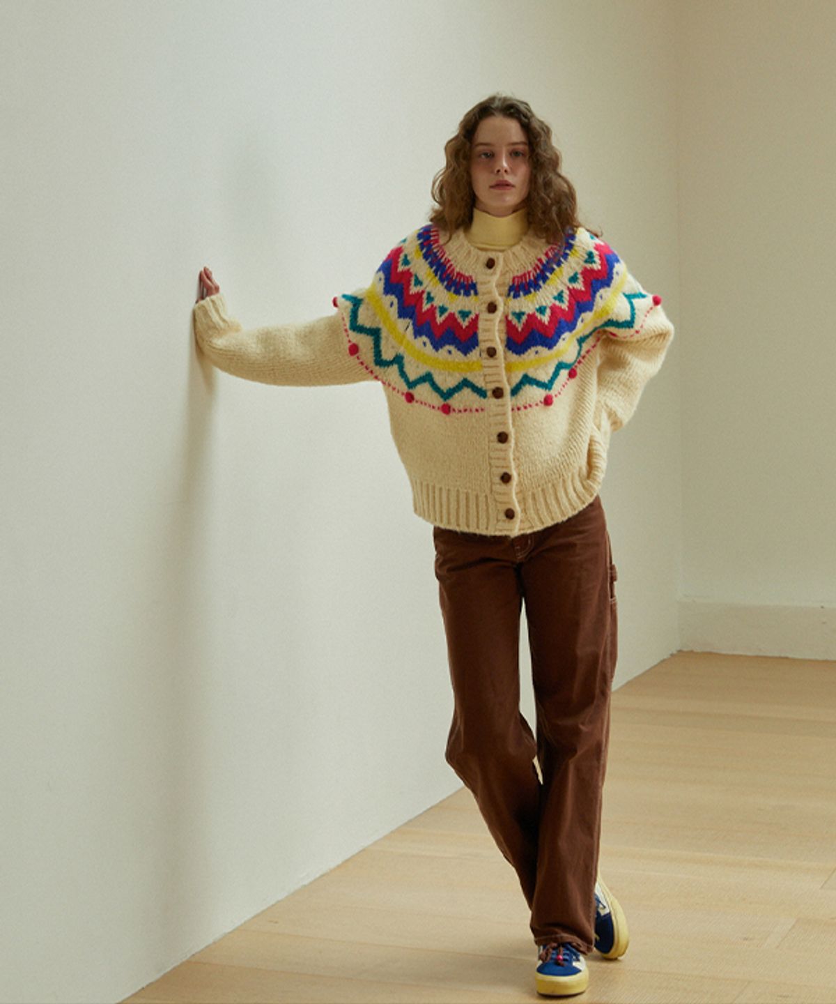 그린버터(GREENBUTTER) Candy Ball Alpaca Nordic Cardigan (Cream)