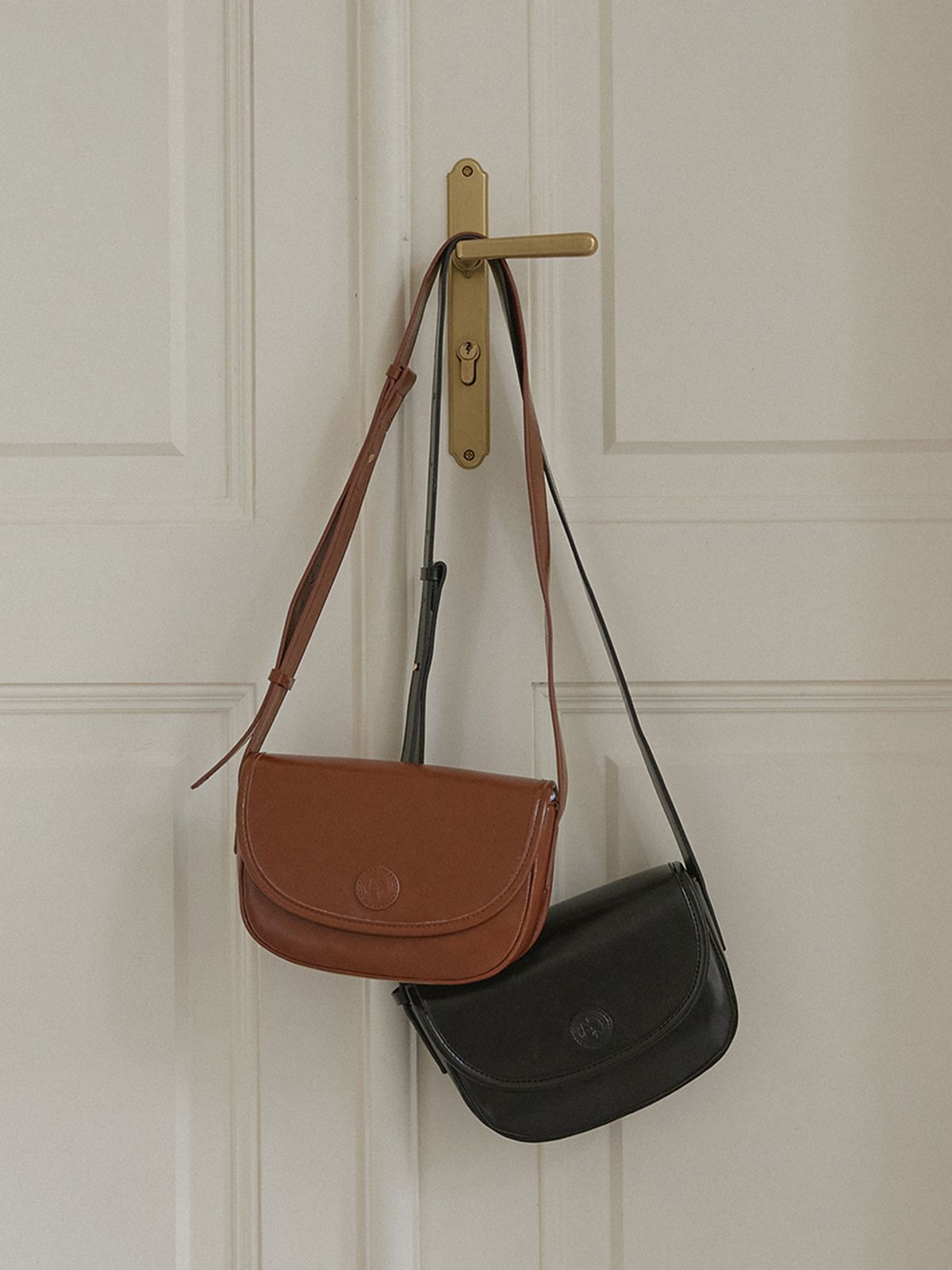 논로컬(NONLOCAL) Petit Jour Bag - Black