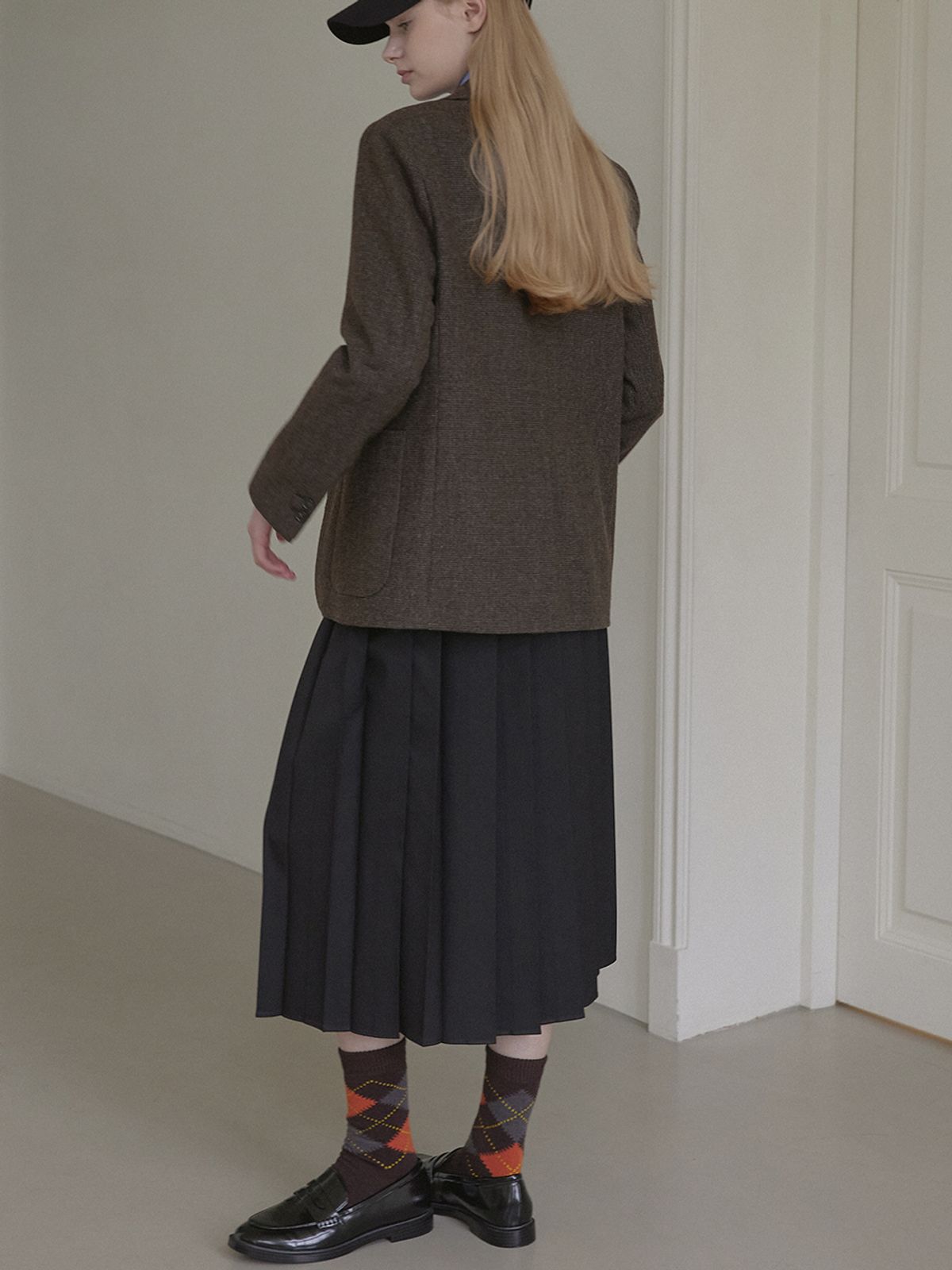 논로컬(NONLOCAL) Banding Pleats Long Skirt - Black