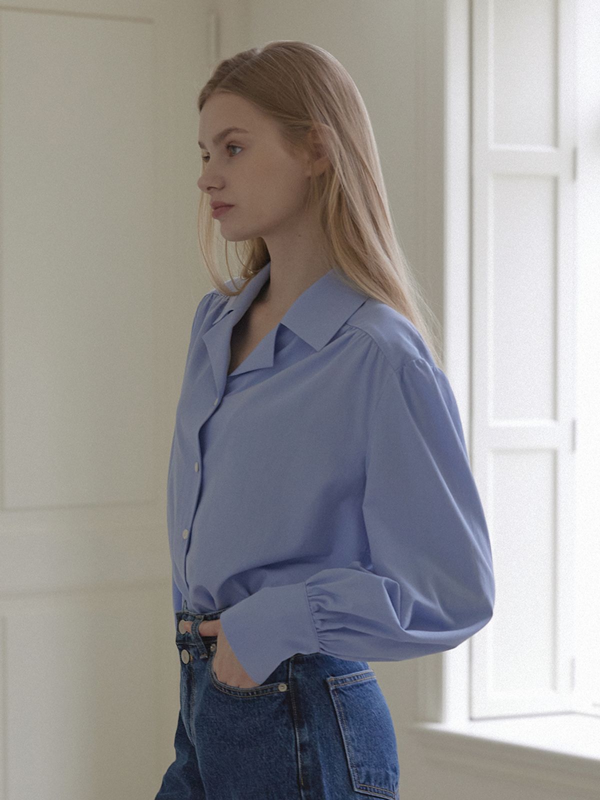 논로컬(NONLOCAL) Jane Shirring Blouse - Blue