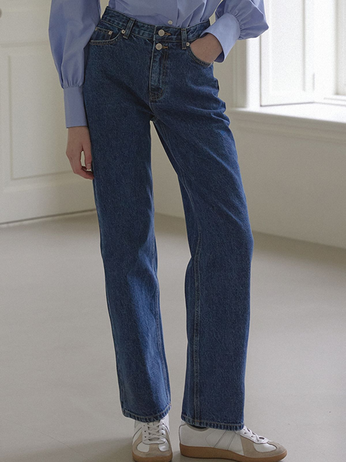 논로컬(NONLOCAL) Button Detail Straight Jean - Blue