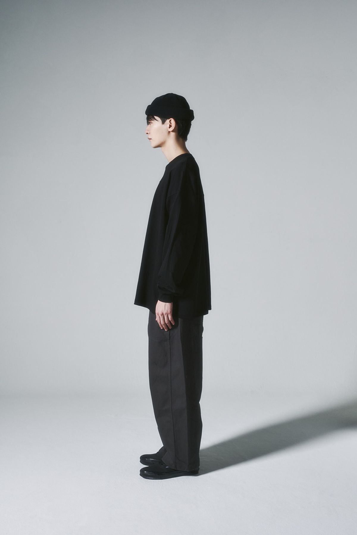 히즈핸더(HISHANDER) ROUND PATCH LONG SLEEVE T-SHIRTS